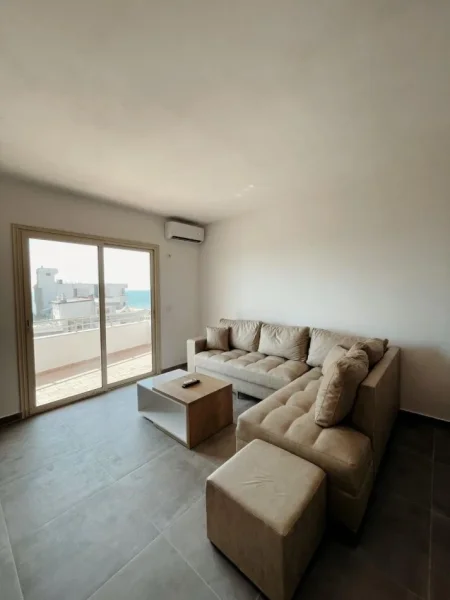 Golem afer Porto Kavalja, shitet apartament 1+1+Ballkon Kati 4, 82 m² 155.000 €