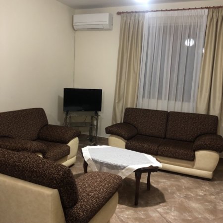 Tirane, jepet me qera apartament 2+1 Kati 1, 140 m² 500 € (Kodra e Diellit 2)