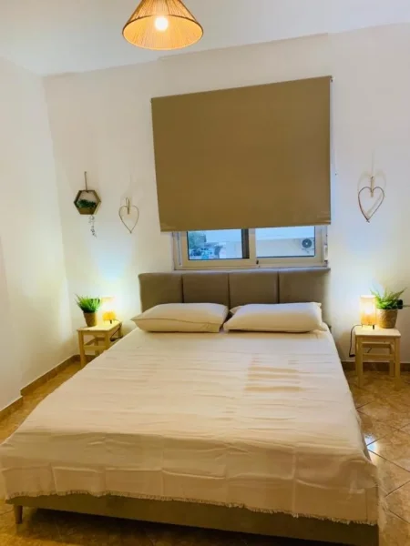 Vlore, jepet me qera apartament 2+1+Ballkon Kati 4, 98 m² 440 € (Gjergj Arianiti)