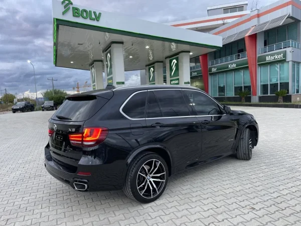 ‼️OKAZION‼️Tirane, shes makine Bmw X5 F15 Nafte, e zeze automatik Klima 179.000 km 25000€