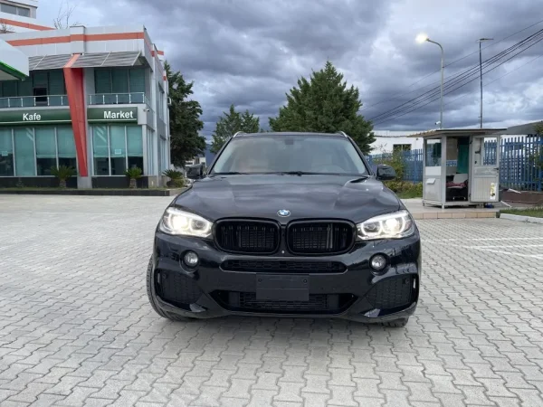 ‼️OKAZION‼️Tirane, shes makine Bmw X5 F15 Nafte, e zeze automatik Klima 179.000 km 25000€