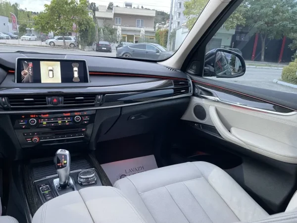 ‼️OKAZION‼️Tirane, shes makine Bmw X5 F15 Nafte, e zeze automatik Klima 179.000 km 25000€