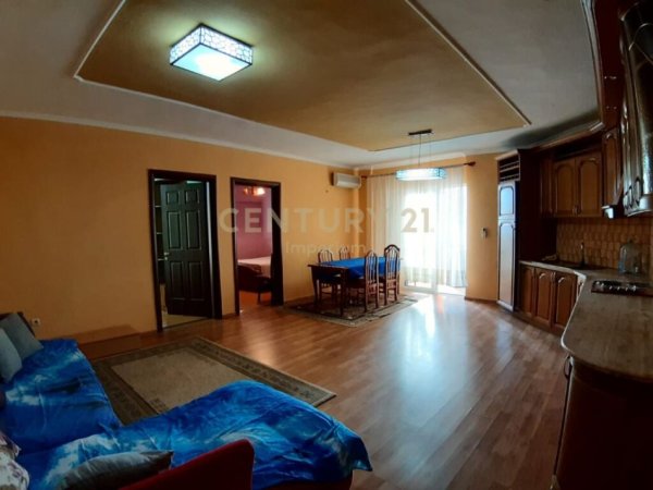 Tirane, shitet apartament 2+1 Kati 3, 95 m² 117.000 € (117000)