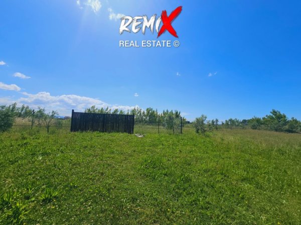 Durres, jepet me qera toke bujqesore , 6.000 m² 