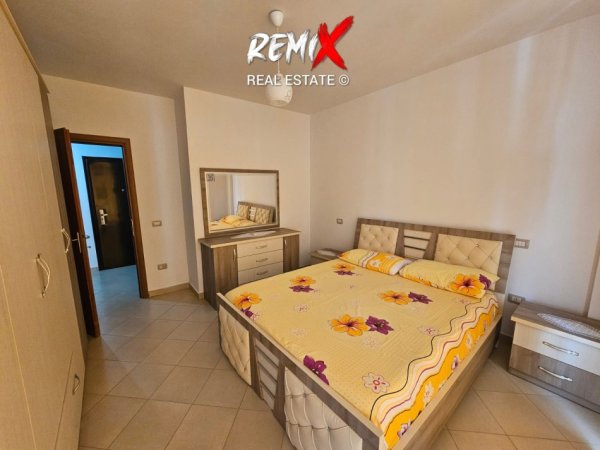 Mali Robit, jepet me qera apartament 1+1+Aneks+Ballkon Kati 2, 65 m² 300 € 