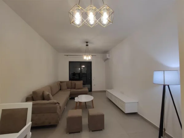 Tirane, jepet me qera apartament 1+1+Ballkon Kati 8, 75 m² 450 € (Astir ,Oasis Residence)