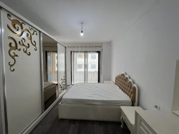 Tirane, jepet me qera apartament 2+1 Kati 3, 80 m² 500 € (Rruga Teodor Keko)