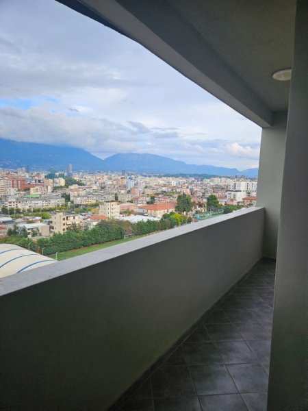 Tirane, jepet me qera apartament 1+1+Ballkon Kati 11, 70 m² 350 € (Yzberisht perballe Spitalit Amerikan 3.)