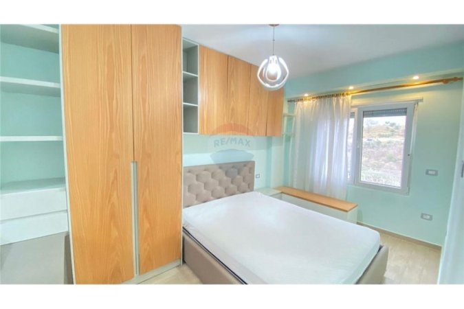 Tirane, jepet me qera apartament 2+1 , 70 m² 500 € (Apartament me qira 2+1 tek &quot;Kodra e Diellit &quot;)