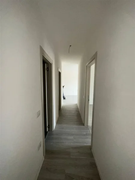 Tirane, shitet apartament 2+1 Kati 4, 109 m² 135.750 € (tek teodor Keko)