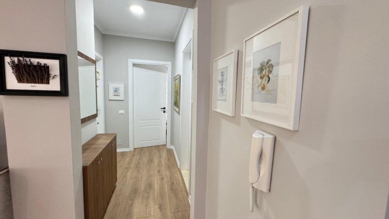 Tirane, jepet me qera apartament 2+1+Aneks+Ballkon , 95 m² 850 € (Liqeni i Thate Radisson)