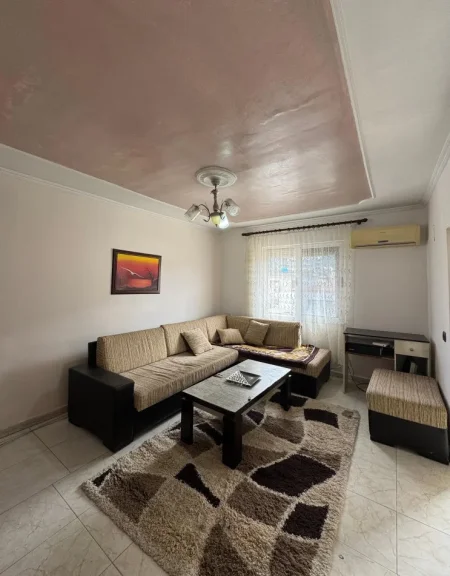 Tirane, shitet apartament 1+1 Kati 5, 59 m² 87.000 € (21 dhjetori)