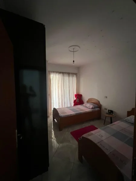 Tirane, jepet me qera apartament 2+1+Ballkon Kati 2, 110 m² 450 € (Astir)