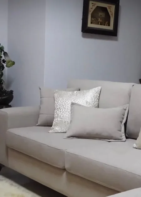 Tirane, jepet me qera apartament 2+1+Ballkon Kati 2, 100 m² 550 € (stacioni i trenit , rruga ferit xhajko)
