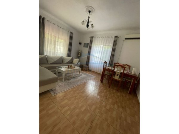 Tirane, shitet 2+1+Aneks+Ballkon , 187 m² 130.000 € (kamez)