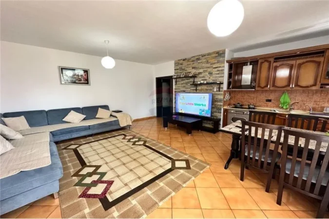 Tirane, shitet apartament 3+1 Kati 1, 124 m² 217.000 € (SHITET APARTAMENT 3+1+2 NE DON BOSKO)
