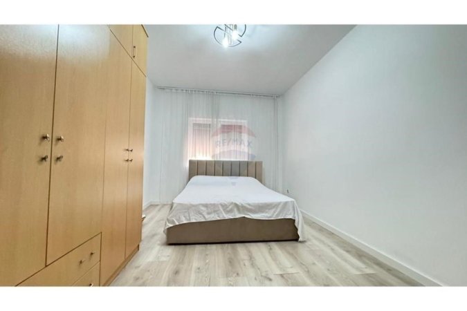 Tirane, shitet apartament 3+1 Kati 2, 156 m² 245.000 € (Apartament 3+1 per shitje tek Rruga Bardhyl!)