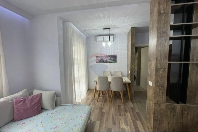 Tirane, shitet apartament 1+1 Kati 5, 70 m² 75.000 € (Apartament 1+1 ne shitje ne Zonen e Freskut)