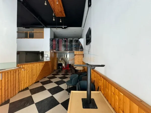 Tirane, shitet Kati 0, 69 m² 125.000 € (Rruga Sabri Preveza)