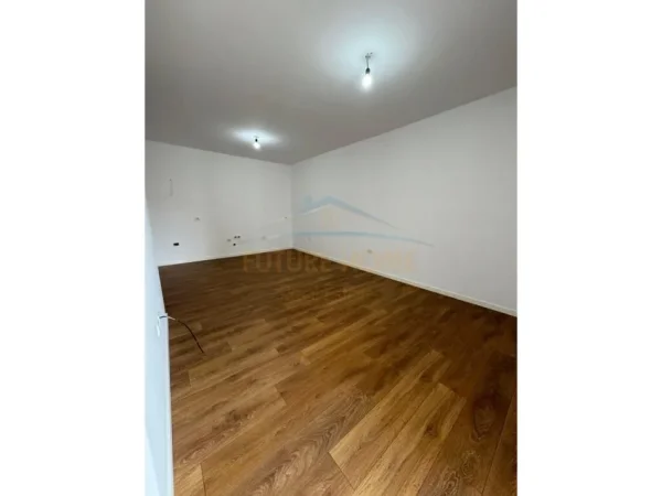 Tirane, shitet apartament 1+1 Kati 4, 67 m² 147.000 € (Rruga Ibrahim Dervishi)