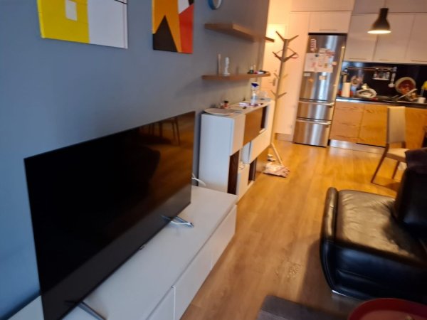 Tirane, jepet me qera apartament 2+1 Kati 5, 105 m² 550 € (Rruga e Elbasanit)
