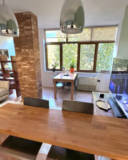 Tirane, shitet apartament 1+1 , 67 m² 190.000 € (Ekspozita, buze Lanes)