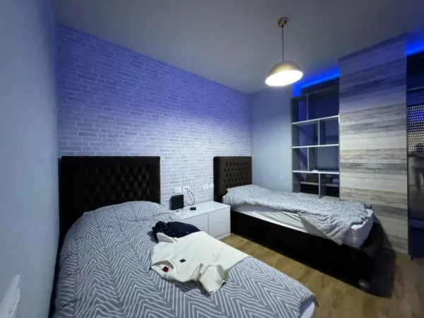 Tirane, shitet apartament 2+1+Aneks+Ballkon , 117 m² 210.000 € (Liqeni i Thate)