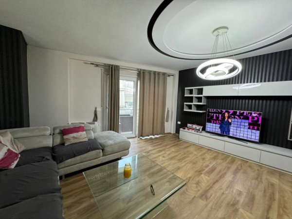 Tirane, shitet apartament 2+1+Aneks+Ballkon , 117 m² 210.000 € (Liqeni i Thate)