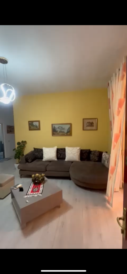 Tirane, jepet me qera apartament 1+1 Kati 3, 72 m² 600 € 