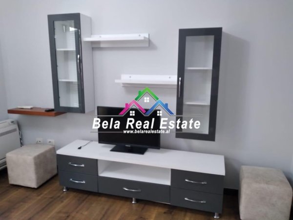 Tirane, jepet me qera apartament 2+1 Kati 1, 115 m² 700 € (kodra e diellit)
