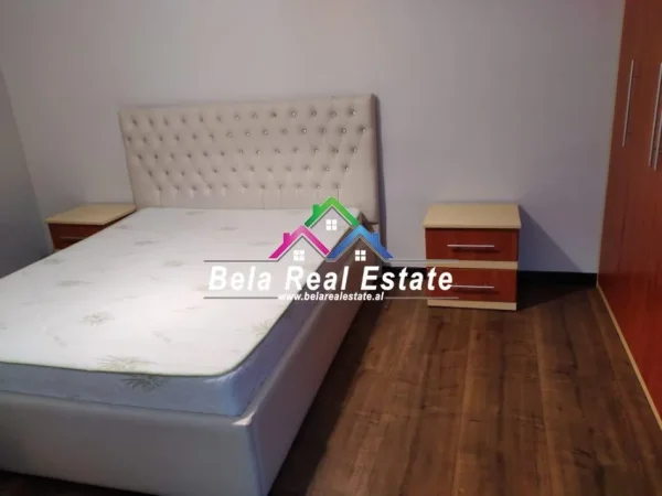 Tirane, jepet me qera apartament 2+1 Kati 1, 115 m² 700 € (kodra e diellit)