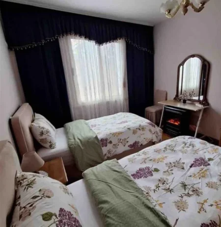 Tirane, shitet apartament Kati 6, 