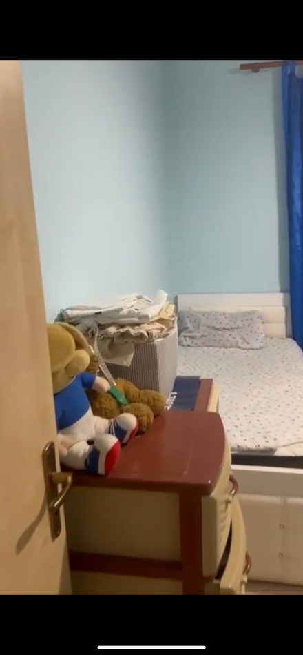Tirane, jepet me qera apartament 2+1 Kati 3, 80 m² 400 € (Te pallatet e verdha)
