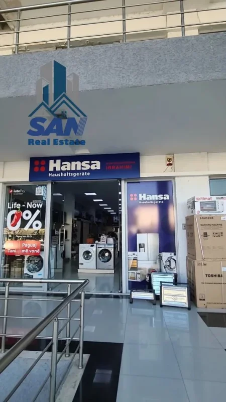 Lushnje, shes dyqan Kati 0, 185 m² (Shetitorja Stadiumit)