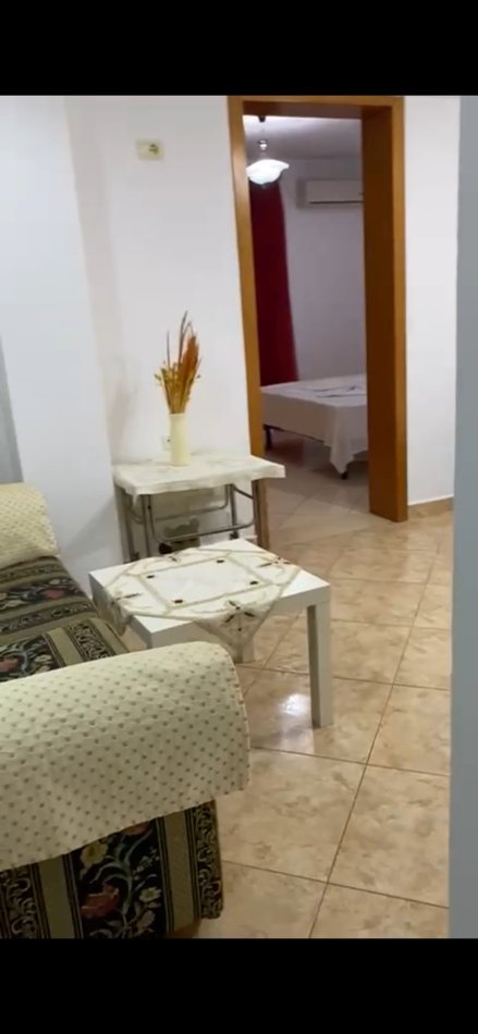 Sarande, jepet me qera apartament 1+1 Kati 3, 60 m² 250 € (Apostol Cuni)