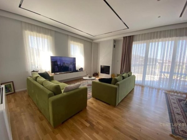 Tirane, shes apartament 2+1 , 183 m² 375.000 € (Secret Garden Residence, Qendra Tregtare TEG)
