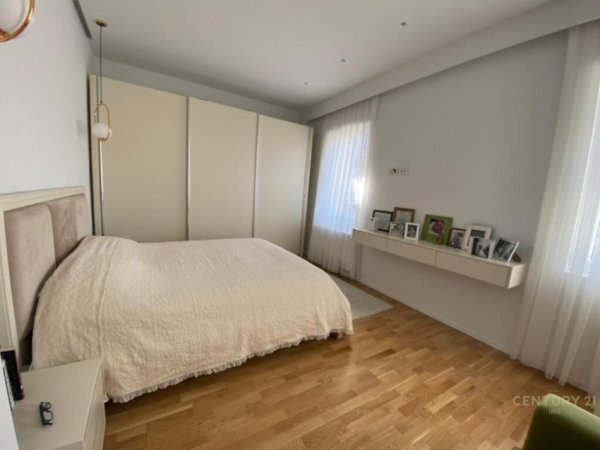 Tirane, shes apartament 2+1 , 183 m² 375.000 € (Secret Garden Residence, Qendra Tregtare TEG)