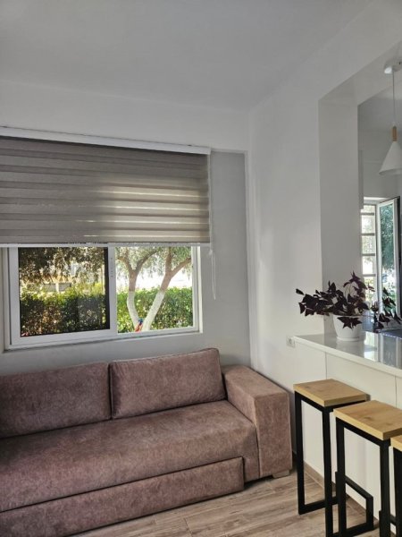Sarande, jap me qera apartament 1+1 Kati 0, 60 m² 300 € (Apostol Cuni)