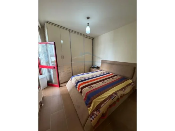 Tirane, jepet me qera apartament 2+1 Kati 4, 118 m² 700 € (Don Bosko)
