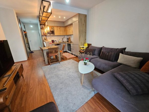 Tirane, shitet apartament 2+1 Kati 7, 108 m² 200.000 € (siri kodra)