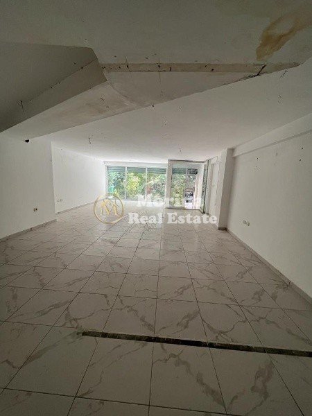 Tirane, shitet ambjent biznesi Kati 1, 63 m² 63.000 € (Rruga Jordan Misja, Kompleksi Gener 2)