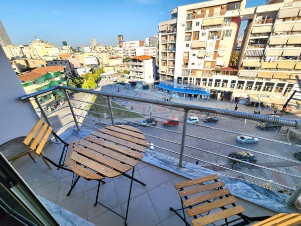 Me Qera: 1+1 & 1 Garazh  +Ballkon 📍Te Ish Tregu Elektrik/ Ali Demi || k.5 - Pallar i Ri, me Ashensor