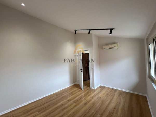 Durres, shitet apartament 1+1 Kati 8, 72 m² 95.000 € (Plazh Durres)