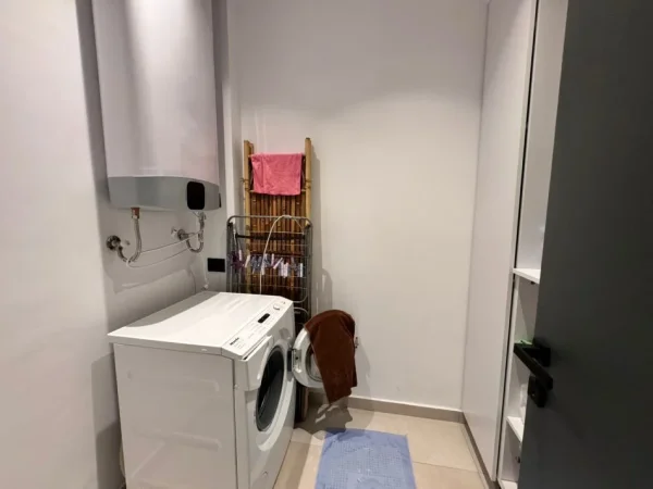 Durres, shitet apartament 2+1 Kati 1, 104 m² 390.000 € (SAN PIETRO)