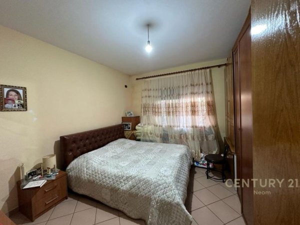 SHITET APARTAMENTE 2+1+2 TE COLOSEU RRUGA SAMI FRASHERI! Neom91598