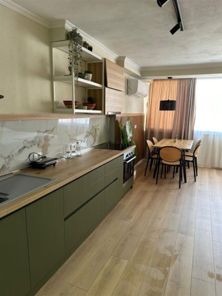 Durres, jepet me qera garsonier Kati 2, 48 m² 400 €