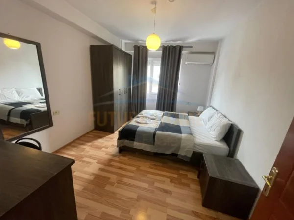 Korce, shitet apartament 2+1+Ballkon Kati 6, 99 m² 68.500 € (Lagjia 18)
