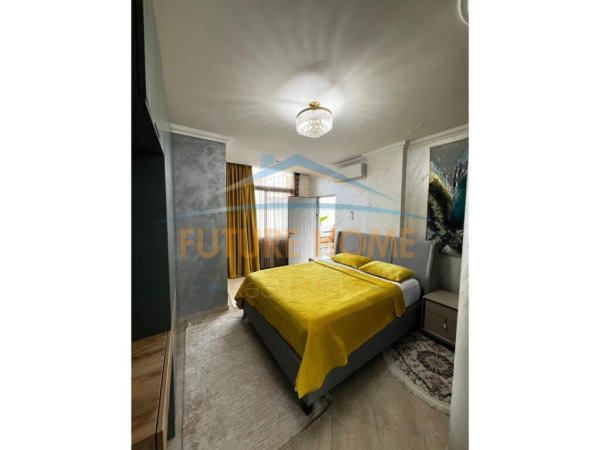 Tirane, jepet me qera apartament 2+1+Ballkon Kati 4, 88 m² 700 € (Rruga Rrapo Hekali)