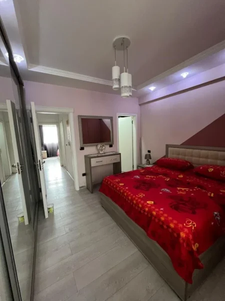 Durres, jepet me qera apartament 3+1+Ballkon Kati 5, 100 m² 550 € 
