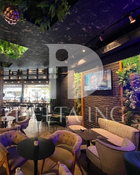Tirane, jepet me qera lokal Kati 0, 200 m² 2.500 € (Astir)